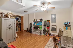 26 Morrow Dr, Fairview, NC 28730 - Photo 38