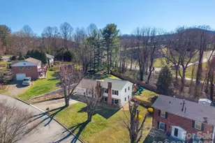 14 Lynwood Cir, Asheville, NC 28806 - Photo 32