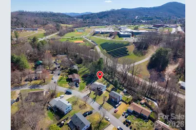 14 Lynwood Circle, Asheville, NC 28806 - Photo 4