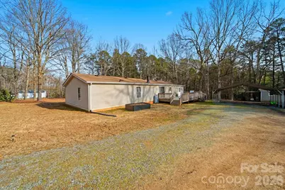 107 10th Street NE, Hildebran, NC 28637 - Photo 4