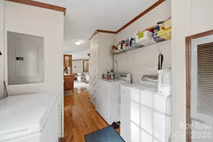 107 10th St NE, Hildebran, NC 28637 - Photo 18