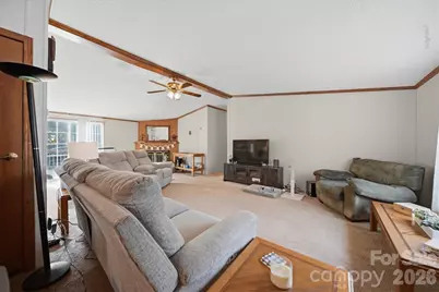 107 10th Street NE, Hildebran, NC 28637 - Photo 6