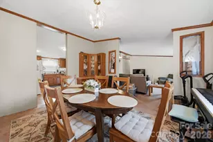 107 10th St NE, Hildebran, NC 28637 - Photo 8