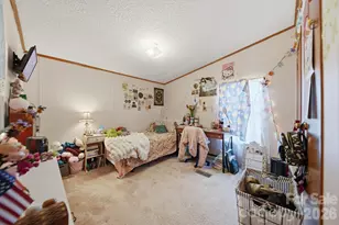 107 10th St NE, Hildebran, NC 28637 - Photo 12