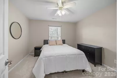 5536 Tullamore Lane, Charlotte, NC 28269 - Photo 32