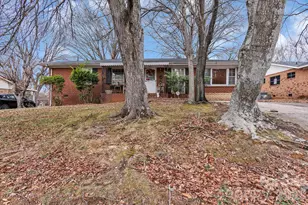 406 S Shaver St, Salisbury, NC 28144 - Photo 2