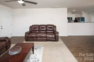 4113 Rosfield Dr, Charlotte, NC 28214 - Photo 8