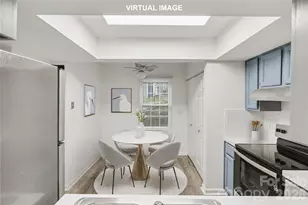 6540 Point Comfort Ln, Charlotte, NC 28226 - Photo 8