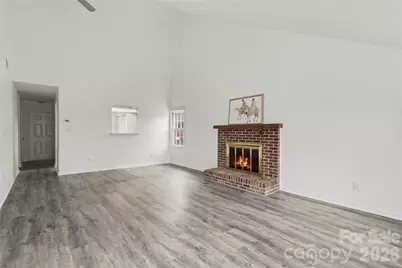 6540 Point Comfort Lane, Charlotte, NC 28226 - Photo 4