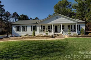 2429 Cassidy Dr, Davidson, NC 28036 - Photo 2