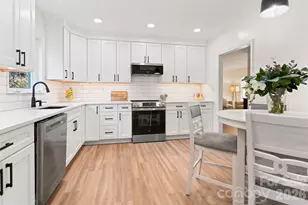 2429 Cassidy Dr, Davidson, NC 28036 - Photo 8