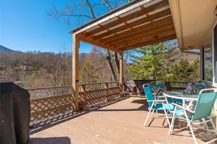 174 Pleasant Ridge, Maggie Valley, NC 28751 - Photo 10