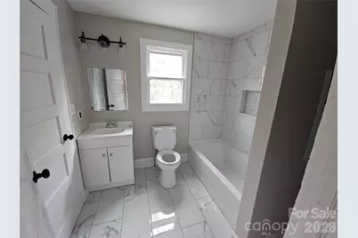 515 26th Street SW, Hickory, NC 28602 - Photo 8