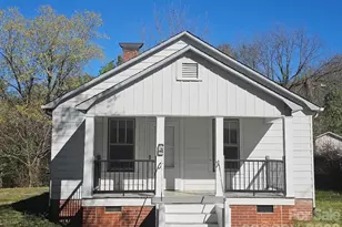 515 26th St SW, Hickory, NC 28602 - Photo 1