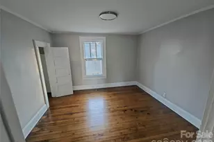 515 26th St SW, Hickory, NC 28602 - Photo 6