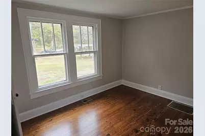 515 26th Street SW, Hickory, NC 28602 - Photo 16