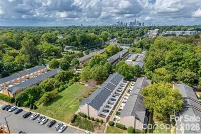 1224 Green Oaks Lane #B, Charlotte, NC 28205 - Photo 30