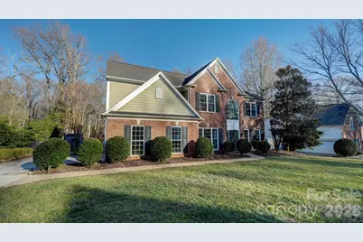 9821 Zackery Avenue, Charlotte, NC 28277 - Photo 2