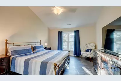 9821 Zackery Avenue, Charlotte, NC 28277 - Photo 24