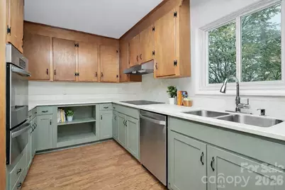 3801 Castlerock Drive, Charlotte, NC 28215 - Photo 6