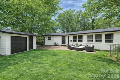 3801 Castlerock Drive, Charlotte, NC 28215 - Photo 2