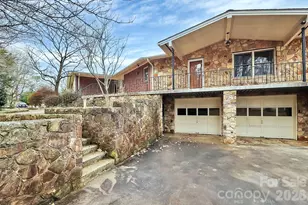 3801 Castlerock Dr, Charlotte, NC 28215 - Photo 38