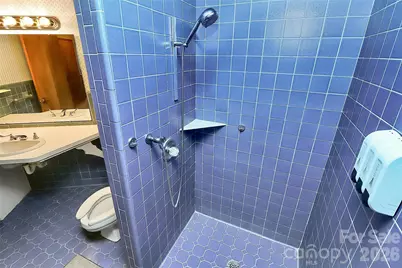 3801 Castlerock Drive, Charlotte, NC 28215 - Photo 30