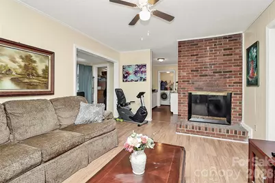 507 N Mulberry Street, Cherryville, NC 28021 - Photo 4