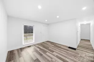 157 Downey Lake Rd, Dallas, NC 28034 - Photo 4