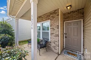 5226 Crystal Lakes Dr, Rock Hill, SC 29732 - Photo 2