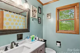 190 Executive Estates Dr, Old Fort, NC 28762 - Photo 20