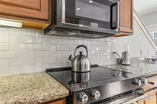 151 Maple View Dr, Troutman, NC 28166 - Photo 18