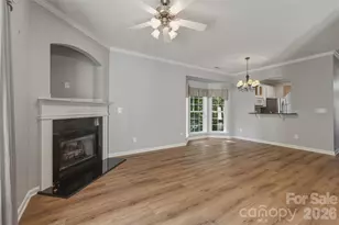702 Torrey Pines Ln, Fort Mill, SC 29715 - Photo 6