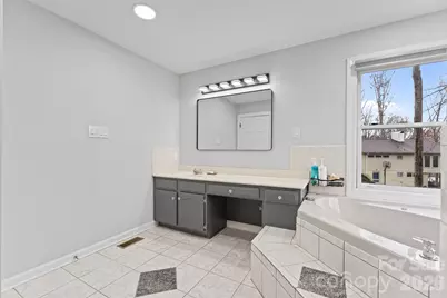 124 Keven Drive, Troutman, NC 28166 - Photo 12