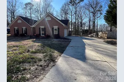 1300 Long Paw Lane, Charlotte, NC 28214 - Photo 4