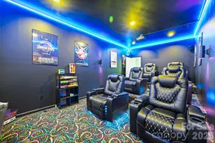 16203 Tulloch Rd, Charlotte, NC 28278 - Photo 6