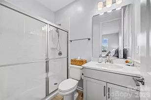 16203 Tulloch Rd, Charlotte, NC 28278 - Photo 16