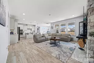 16203 Tulloch Rd, Charlotte, NC 28278 - Photo 12