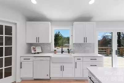 338 Hawthorne Drive, Brevard, NC 28712 - Photo 8