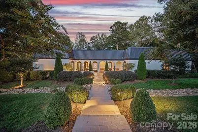 2082 2nd Street Drive NW, Hickory, NC 28601 - Photo 2