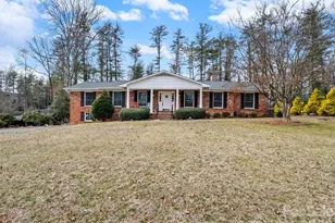 111 Hudson Dr, Hendersonville, NC 28739 - Photo 1