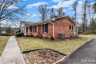 111 Hudson Dr, Hendersonville, NC 28739 - Photo 14