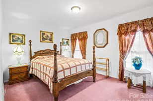 111 Hudson Dr, Hendersonville, NC 28739 - Photo 34