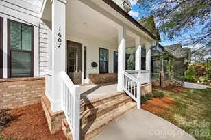 1607 Chippendale Rd, Charlotte, NC 28205 - Photo 4