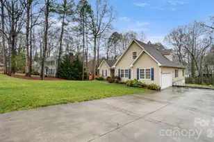 2853 Wimbledon Dr, Gastonia, NC 28056 - Photo 38