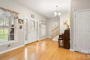 2853 Wimbledon Dr, Gastonia, NC 28056 - Photo 6