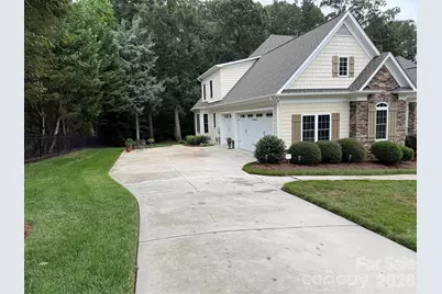 3848 Grovesner Street, Harrisburg, NC 28075 - Photo 2