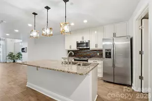 701 Royal Ct, Charlotte, NC 28202 - Photo 4