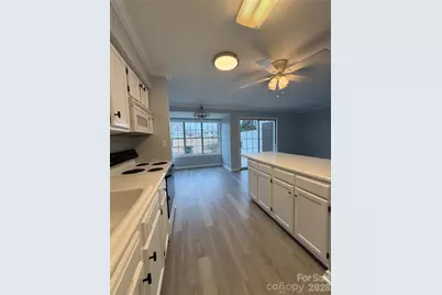 405 Heritage Parkway, Fort Mill, SC 29715 - Photo 10