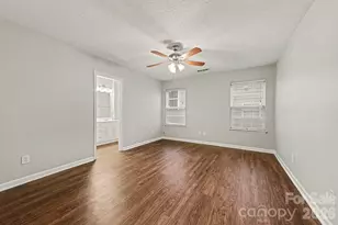 6902 Brachnell View Dr, Charlotte, NC 28269 - Photo 12